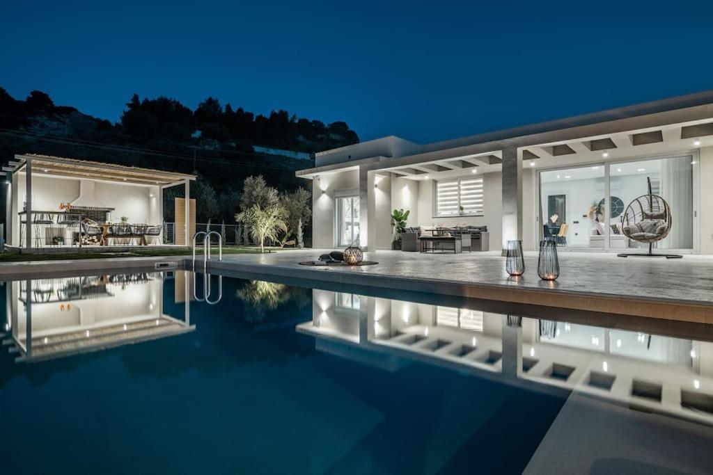 Melissia Luxury Villa Kalamákion 외부 사진